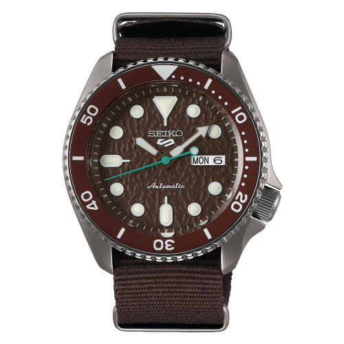 Seiko 5 Sports Street Style Hard Coating / Brown / NATO